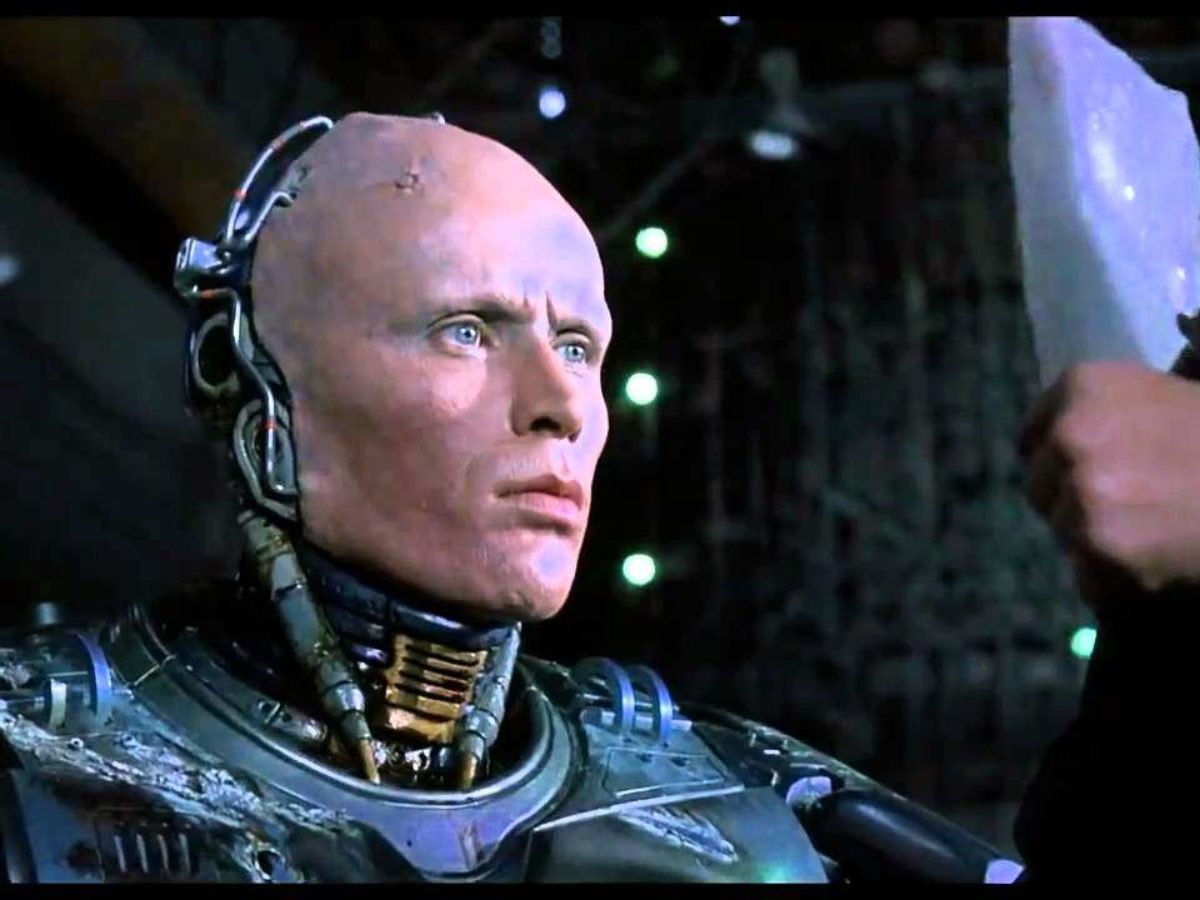 Neill Blomkamp vuole Peter Weller in Robocop Returns - MadMass.it