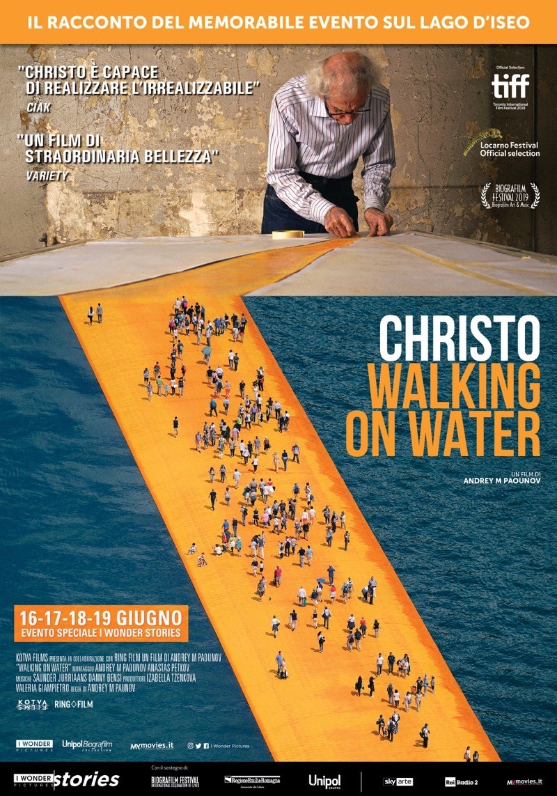 CHRISTO Walking on water