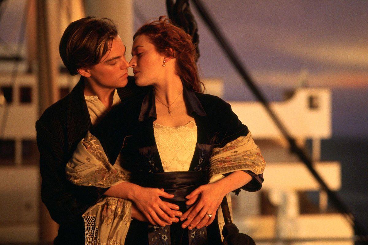 Titanic anniversario 22 anni