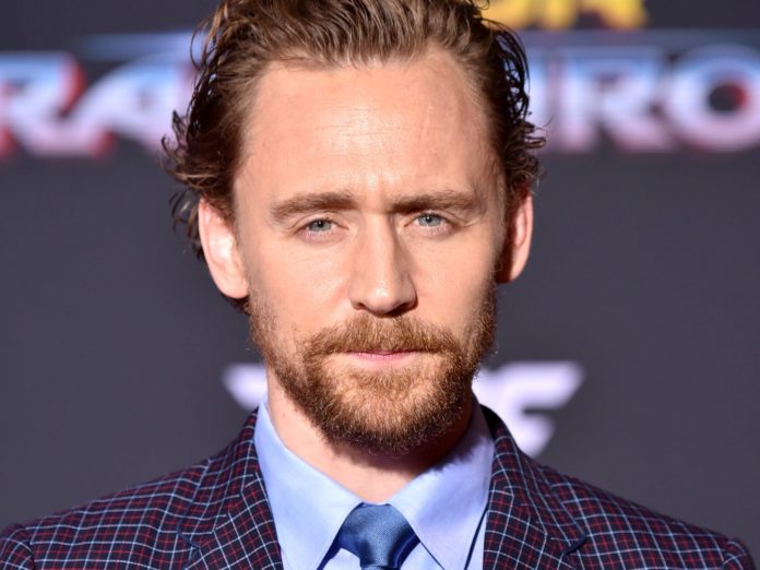 White Stork: Tom Hiddleston protagonista di un nuovo thriller Netflix