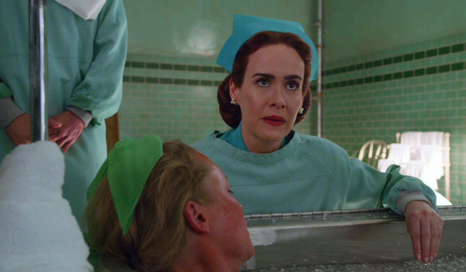 Sarah Paulson è Mildred Ratched