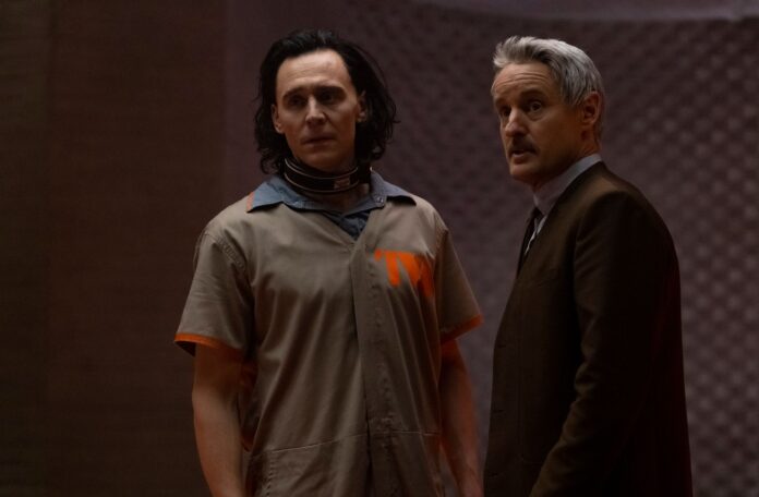 Loki recensione serie TV Disney+ primo episodio Gloriosi propositi Tom Hiddleston
