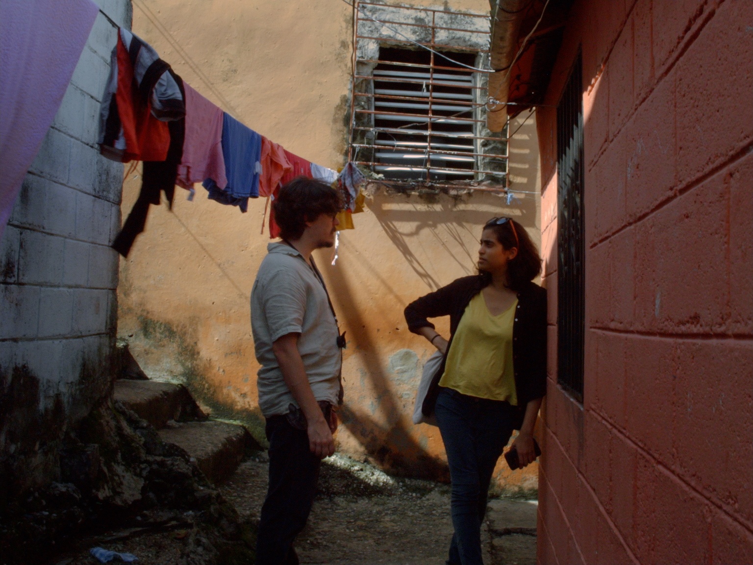 Oriol Estrada e Natalia Cabral in Una película sobre parejas