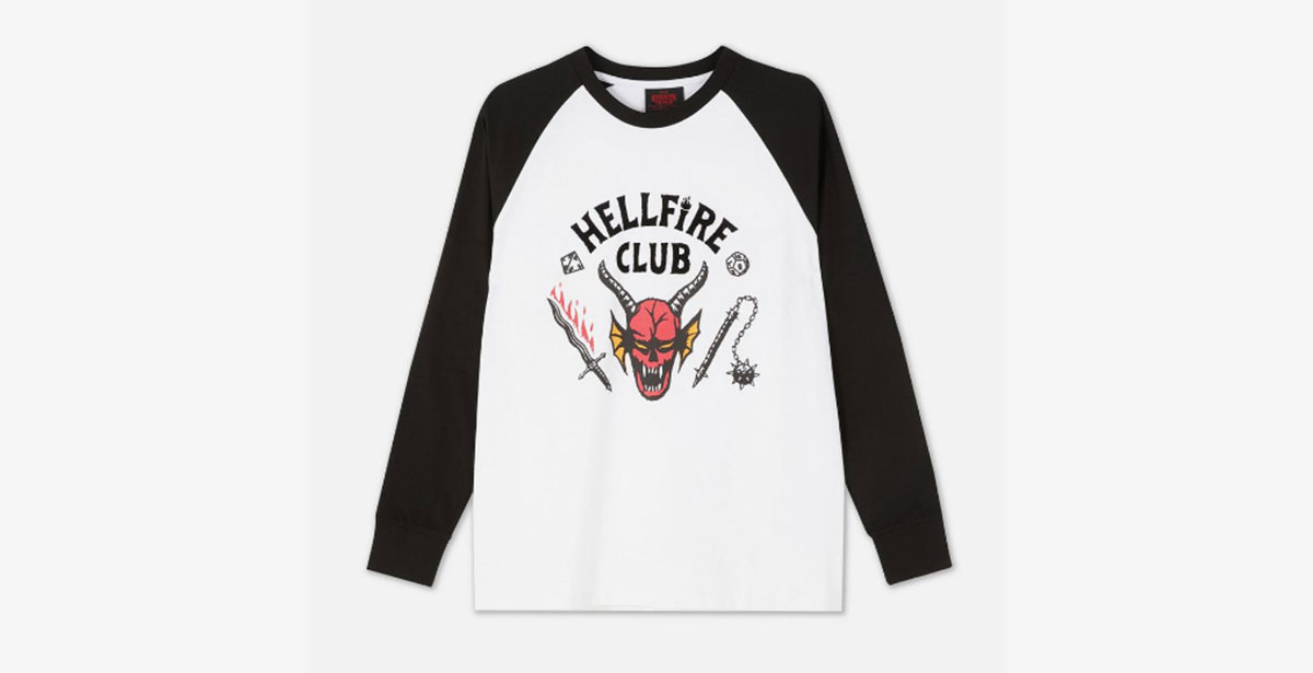 La maglietta dell'Hellfire Club: dove comprare le migliori t-shirt di Stranger Things