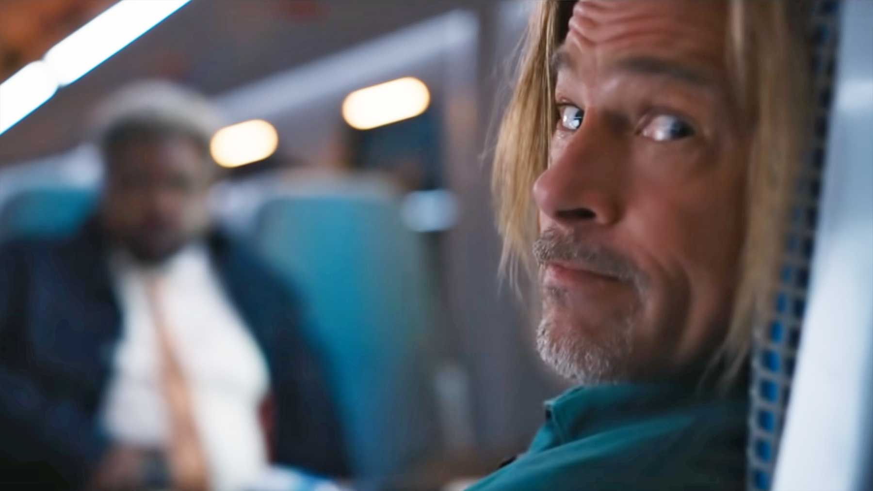 Bullet Train recensione film di David Leitch con Brad Pitt