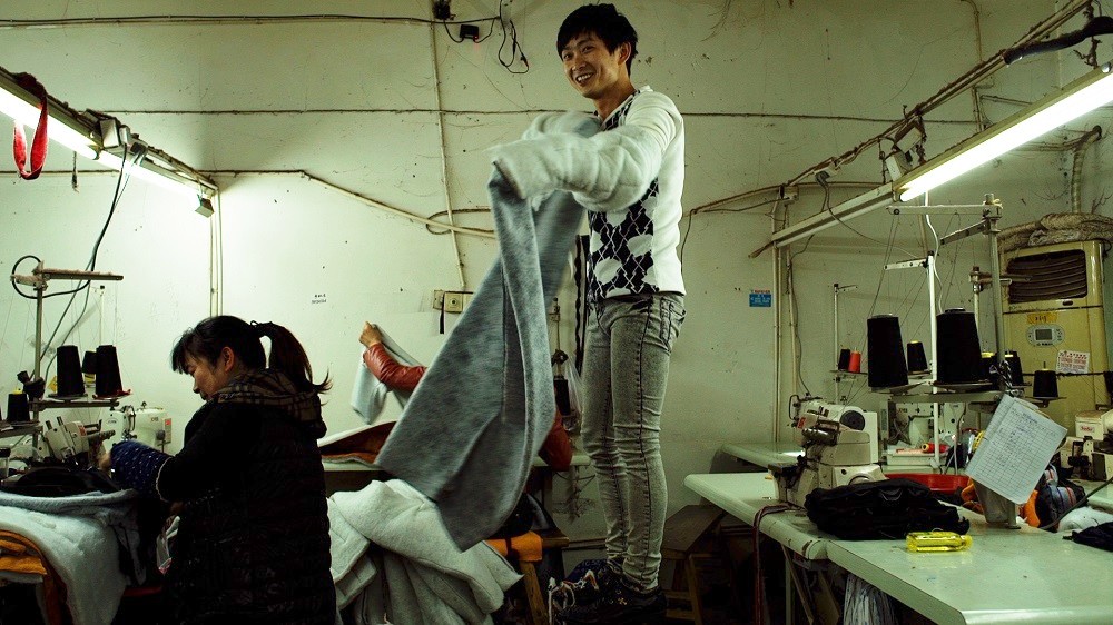 Wang Bing documenta il dramma della fast fashion